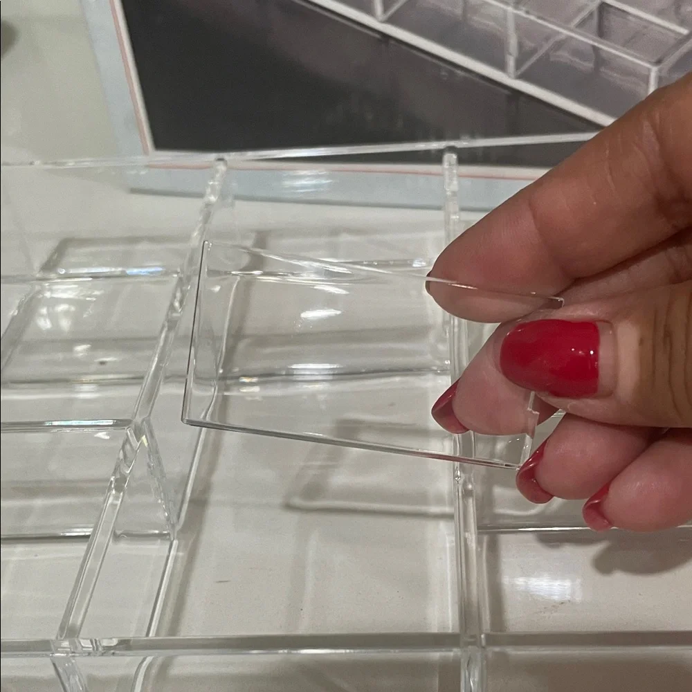 3 -Container Clear Acrylic Organizer with removable dividers